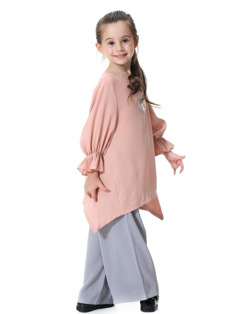 Loquat Girl's 2-Piece Set Outfit Round Neck Flare Sleeve Top And Loose Pants Suit Dusty Pink/Grey  - Image 2