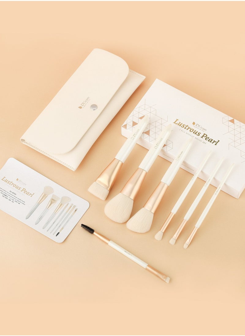 DUcare - Travel Makeup Brush Set Professional Portable 7 Pcs Foundation Powder Contour Eye Shadow Lip Brush with Travel Pouch - Image 1