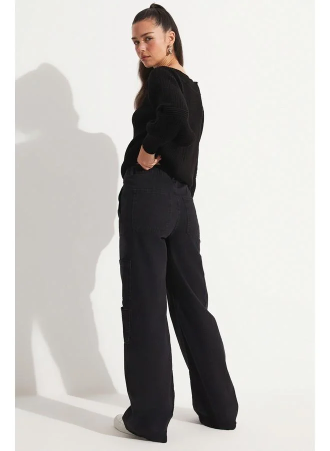 JUNE June Women Cargo Pocket Detailed Straight Fit Jeans Black