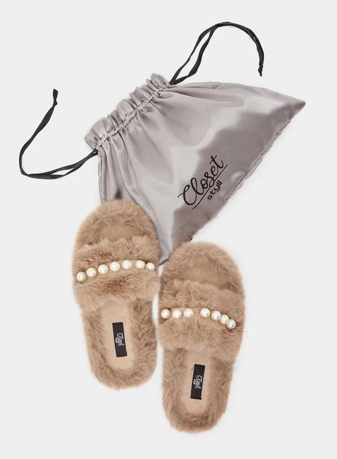 كلوزيت Pearl Detail Faux Fur Bedroom Slippers