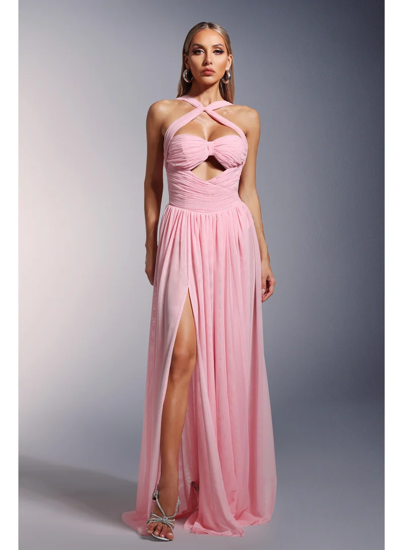 بيلا بارنيت فستان فاكانا ماكسي مجوف بفتحة عالية