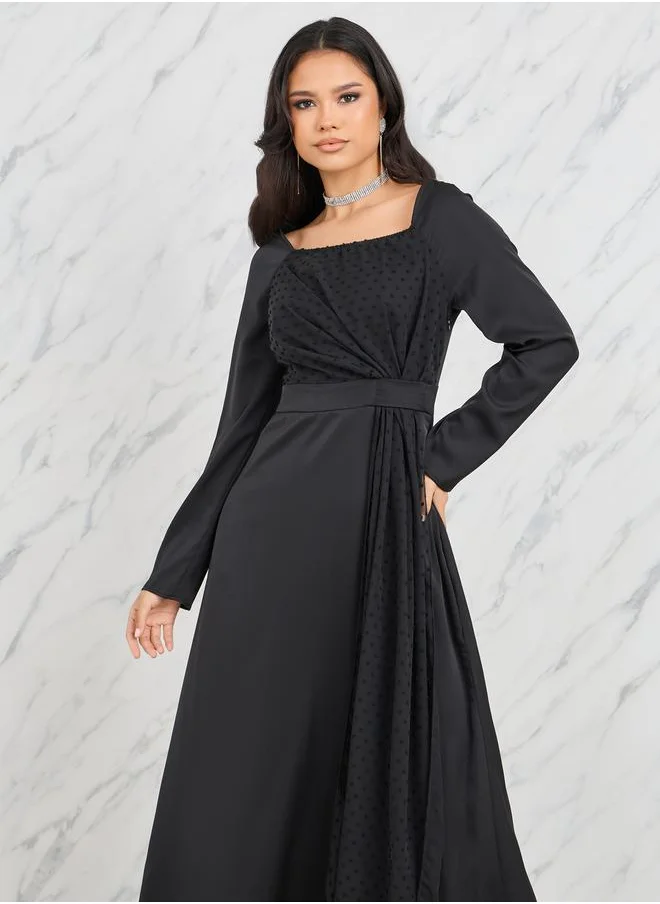 ستايلي Dobby Detail Square Neck A-Line Midi Dress
