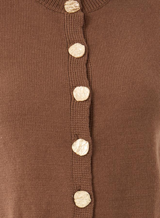 Styli Styli Solid Buttoned Sleeveless Top with Shoulder Pad Detail  - Image 3