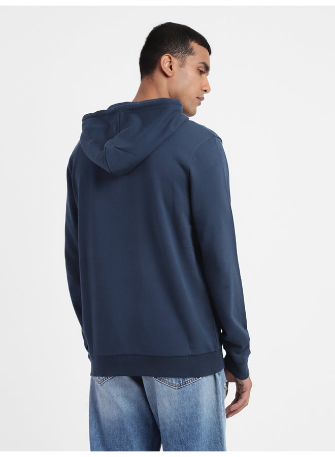 Levi's Men's Solid Hooded Sweatshirt - Image 3