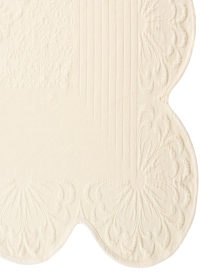 Historic Charleston Charleston Estate Modern Farmhouse Floral Matelasse Coverlet with Scalloped Edges, 100% Cotton Breathable Bedding, King/Cal King, Ivory Floral - Image 4