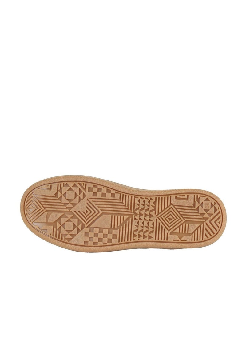 BUENO Women's Leather Sneakers – Classic Lace-Up Design with Contrast Sole and Perforated Detail for Everyday Chic