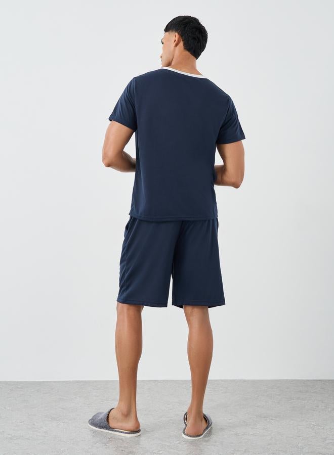 Styli Contrast Neck T-Shirt with Slogan Print Pocket and Shorts Set - Image 4