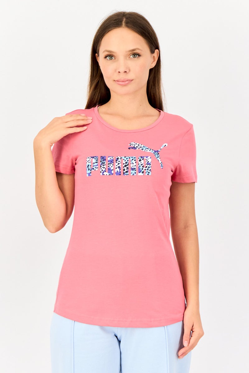 PUMA تي شيرت خارجي للنساء بقصة عادية بشعار العلامة التجارية، وردي - Image 1