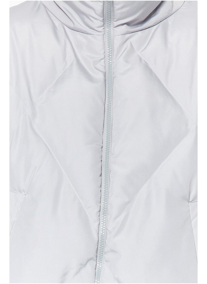 trendyol Gray Oversize Water Repellent Inflatable Quilted Coat TWOAW24MO00146  - Image 4