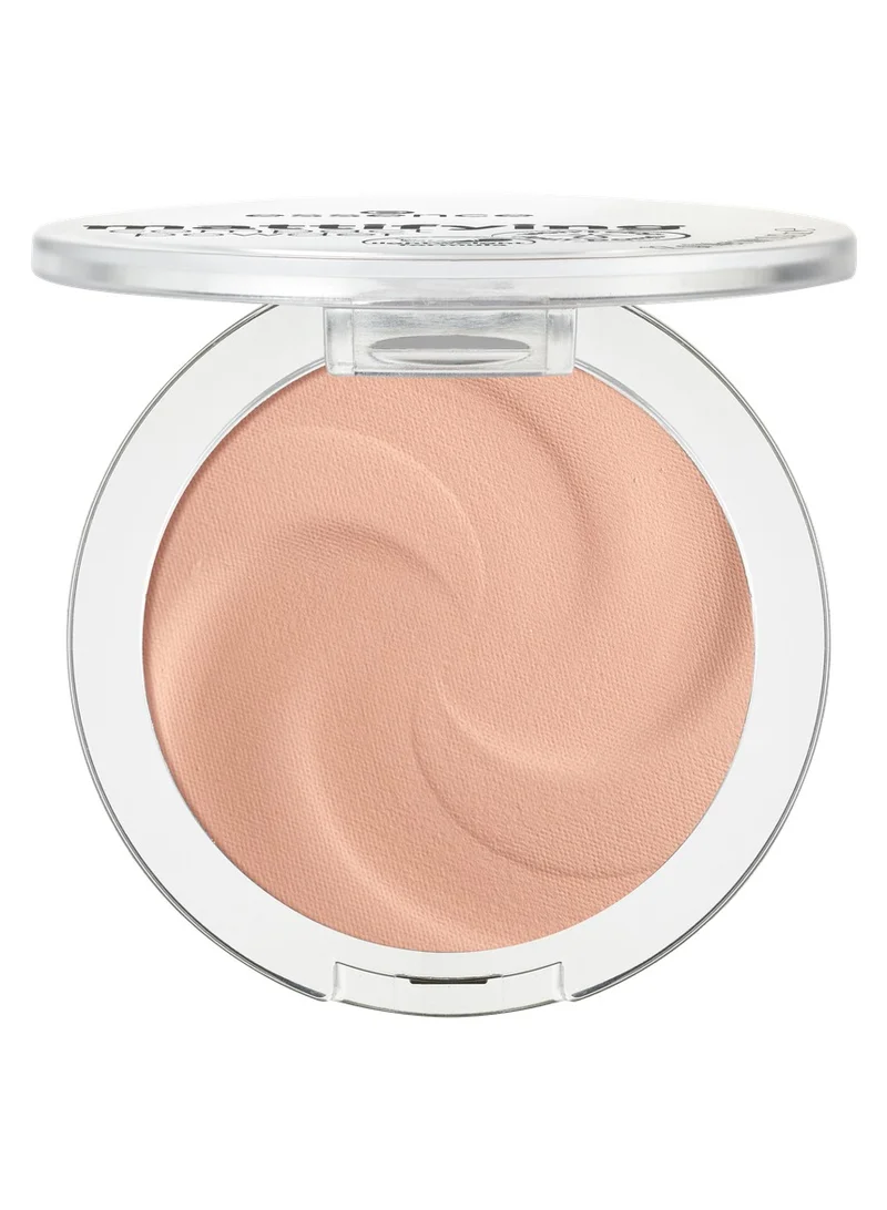 ايسنس Essence Mattifying Compact Powder 04