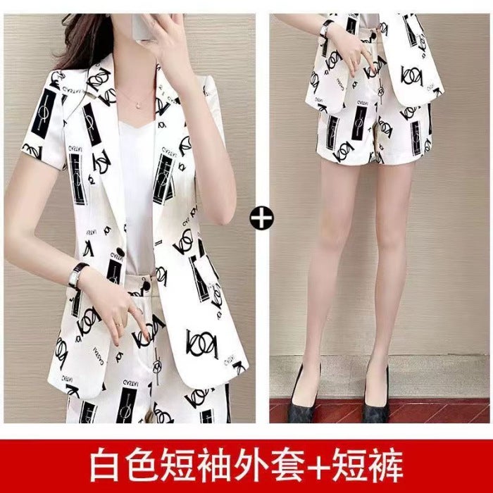 Fashion suit Womens 2024 New Stylish White Irregular Pattern Printed Suit Shorts Summer Two-Piece Fashionable Set Picture color DHM 015