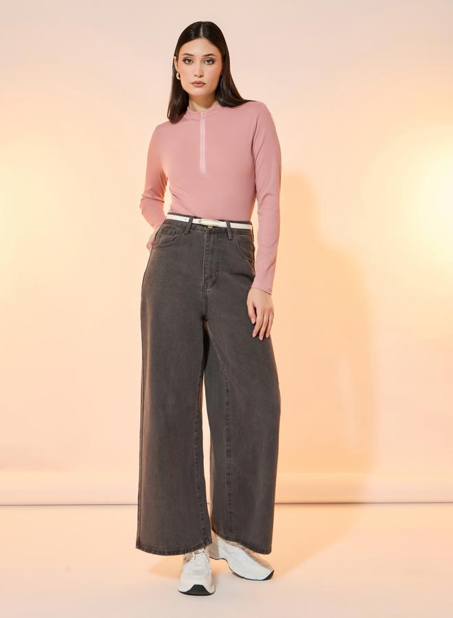 Styli Styli Ribbed Knit Bodysuit wit Quarter Zip Detail - Image 3