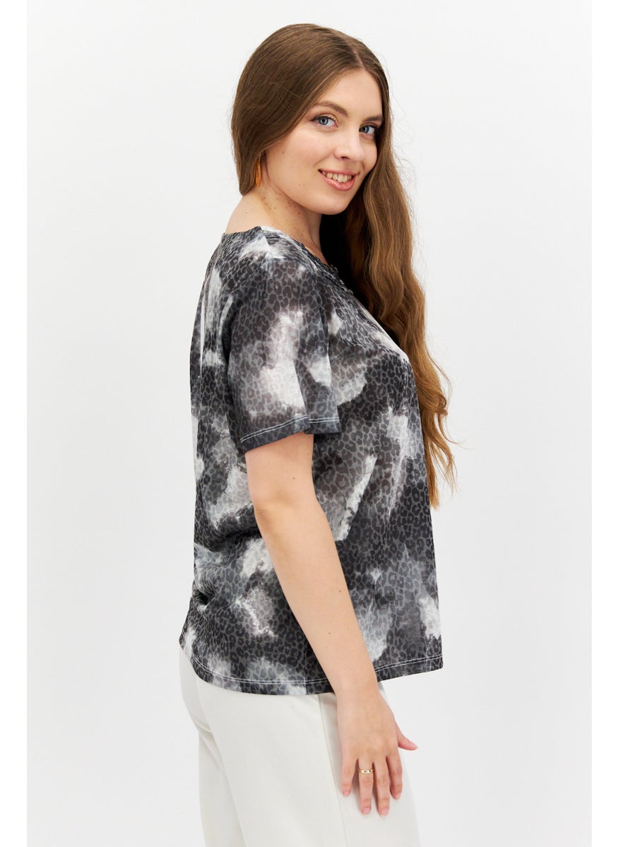 Alfred Dunner - Women Round Neck Short Sleeve Animal Print Top, Black Combo - Image 1