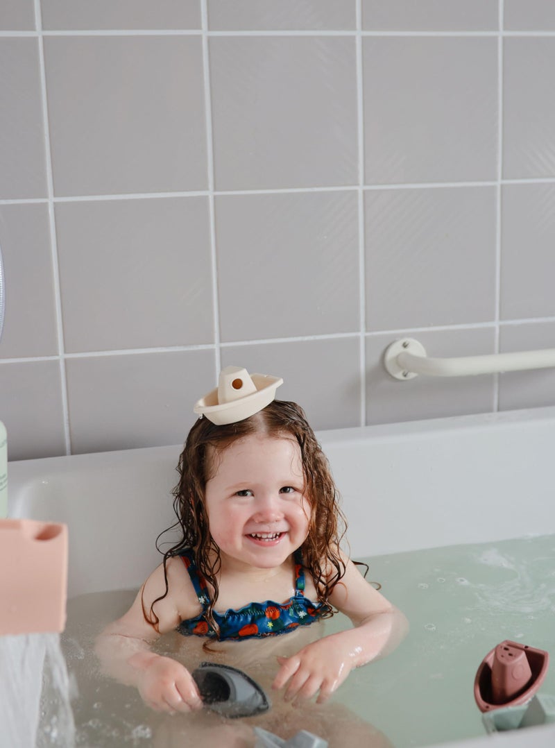 موشي Mushie القوارب القابلة للتكديس لعبة (ريفي) | ألعاب حوض الاستحمام العائمة للطفل والطفل مجموعة من 5 | صنع في الدنمارك - Image 4