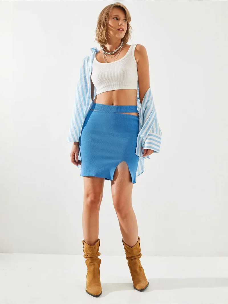 Bianco Lucci LUCCI High Waist Crepe Mini Skirt with Slit