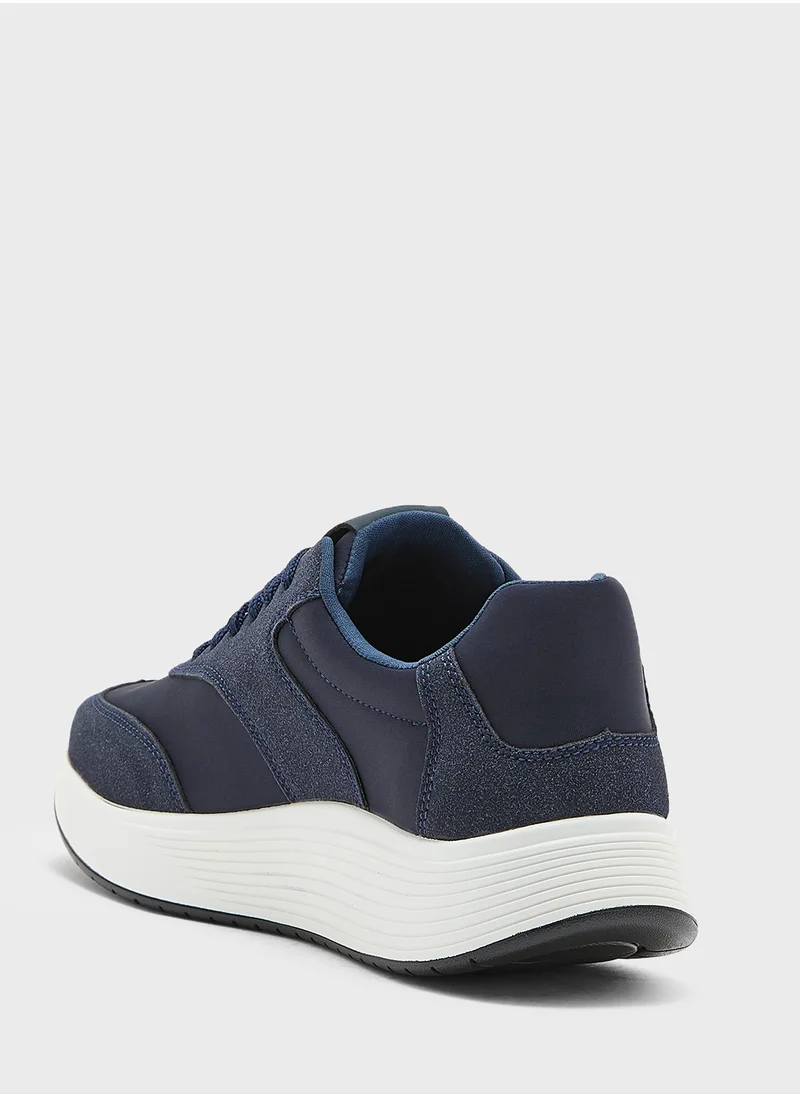 Robert Wood Casual Sneakers