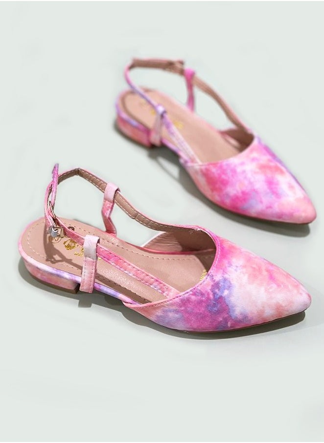 Trip - Low-Heeled Shoes With A Closed Toe And A Lace Around The Ankle - Image 1