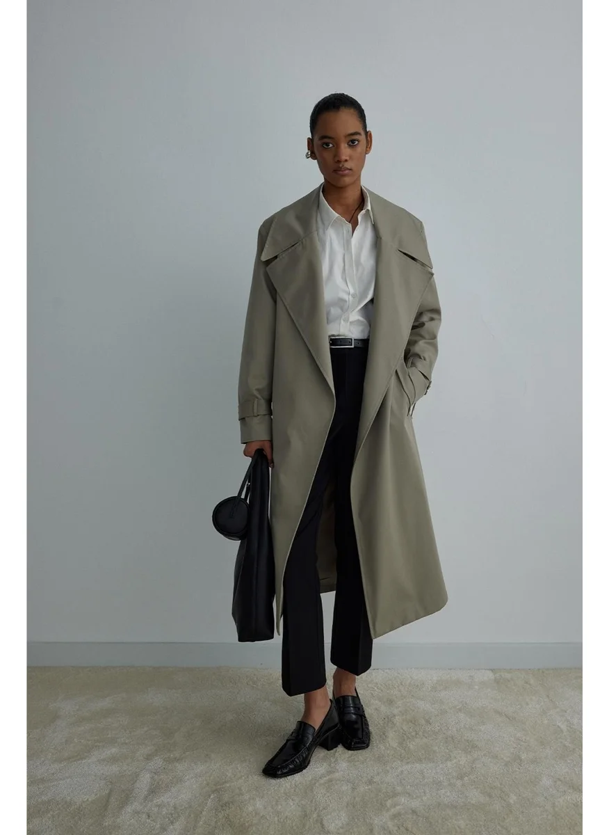 سود كوليكشن Light Khaki Rowe Gabardine Trench Coat