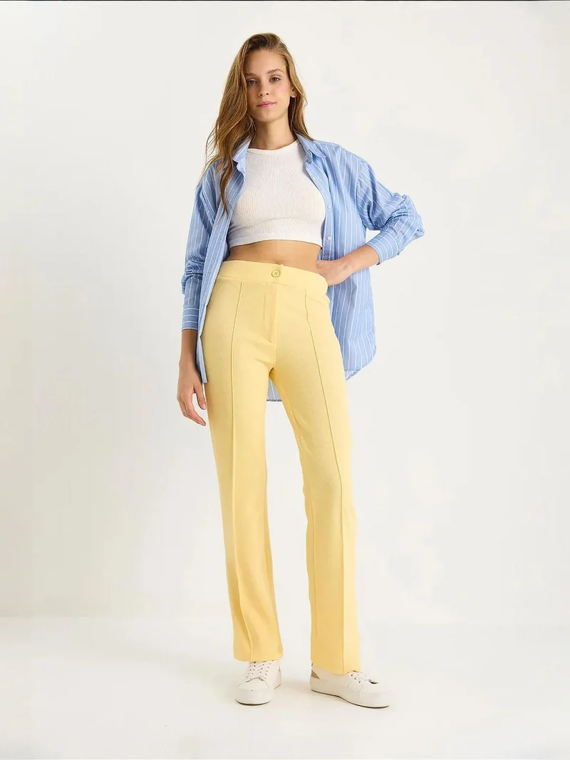 بيانكو لوتشي بنطلون لوتشي واسع