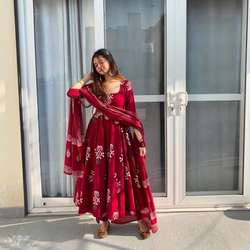 ANNI DESIGNER كورتا بالازو مطبوعة أناركالي من تصميم ANNI للنساء من رايون فيسكوز مع دوبتة (جيانا مارون-VKS01_L_Mارون_Large) - Image 4