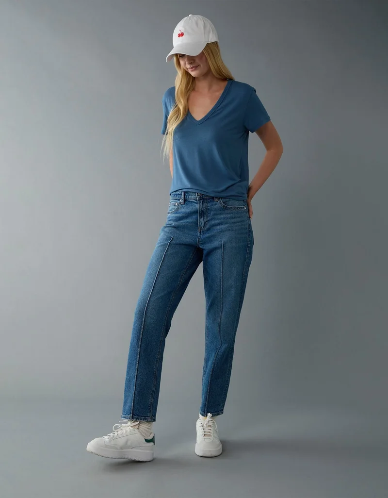 امريكان ايجل جينز  مرن بقصّة ساق مستقيمة وخصر عالي بطول يصل إلى الكاحل