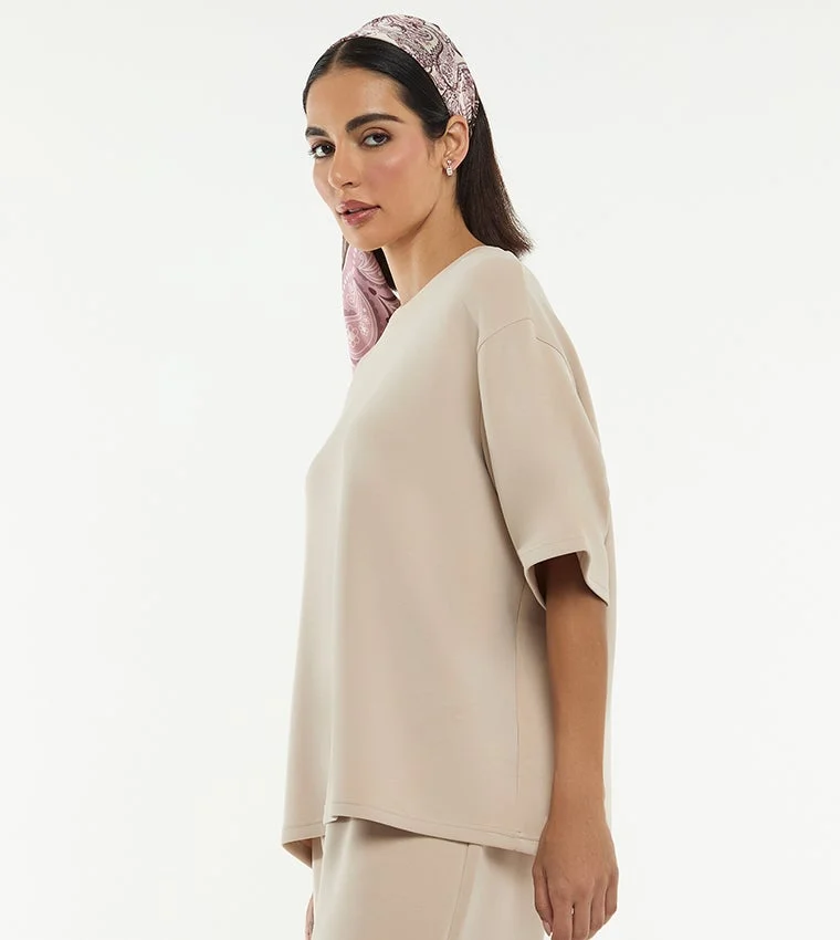 بي سي بي جي BCBG CREW NECK SHORT SLEEVES OVERSIZED MODAL SCUBA T-SHIRT