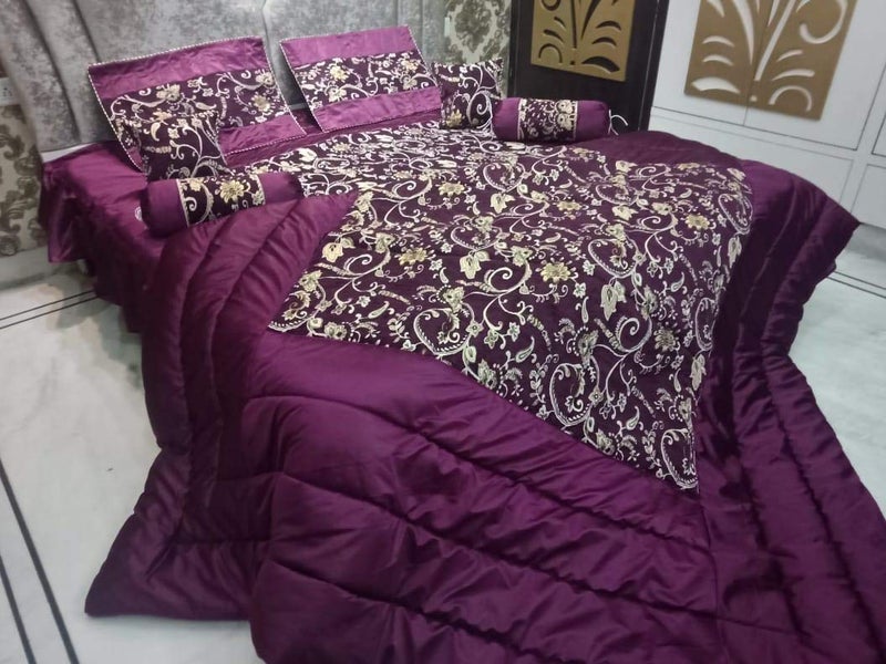 طقم سرير ناعم من قماش الشنيل مع تطريز بتصميم لائق 8 قطع (لحاف، ملاءة سرير مزدوجة، 2 غطاء وسادة، 2 وسائد محشوة، 2 أغطية وسائد طويلة محشوة)
