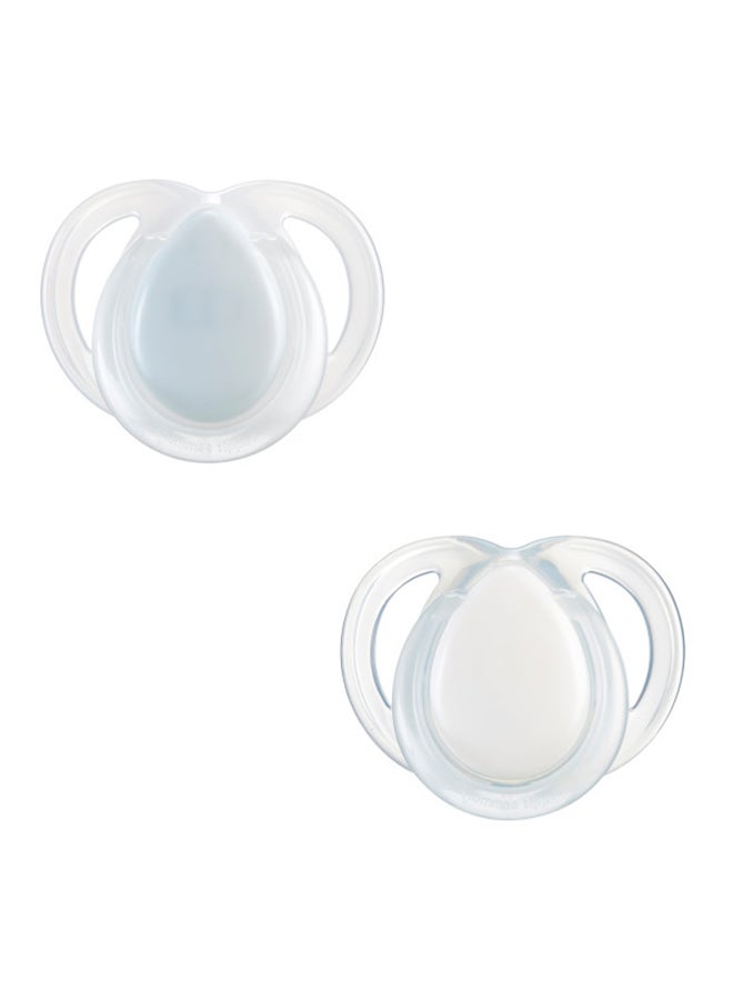 tommee tippee Pack Of 2 Night Time Soother, 0 - 6 Months - Assorted - Image 3