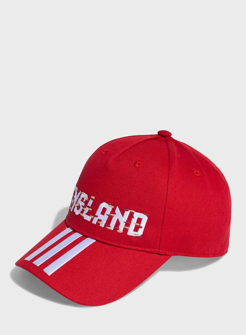 adidas كاب بشعار الفريق