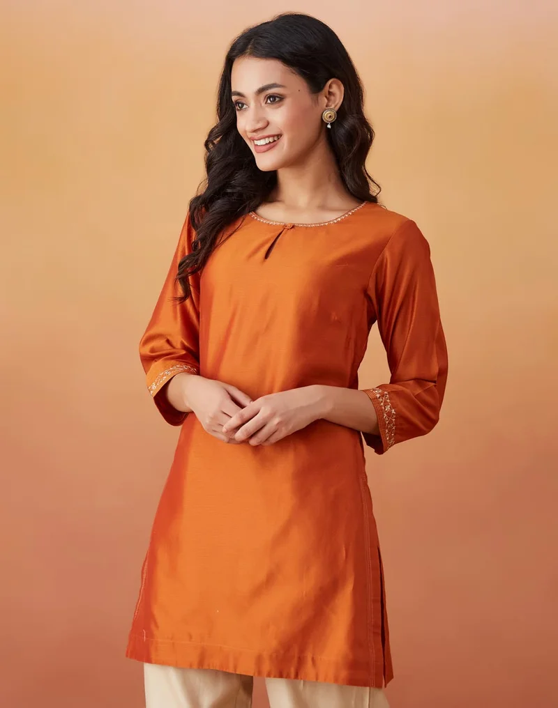 Fabindia Cotton Silk Embroidered Short Kurta