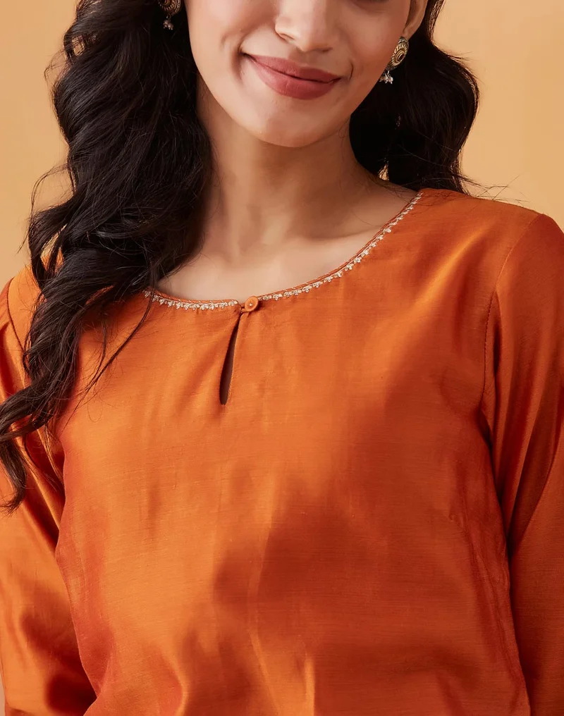 Fabindia Cotton Silk Embroidered Short Kurta