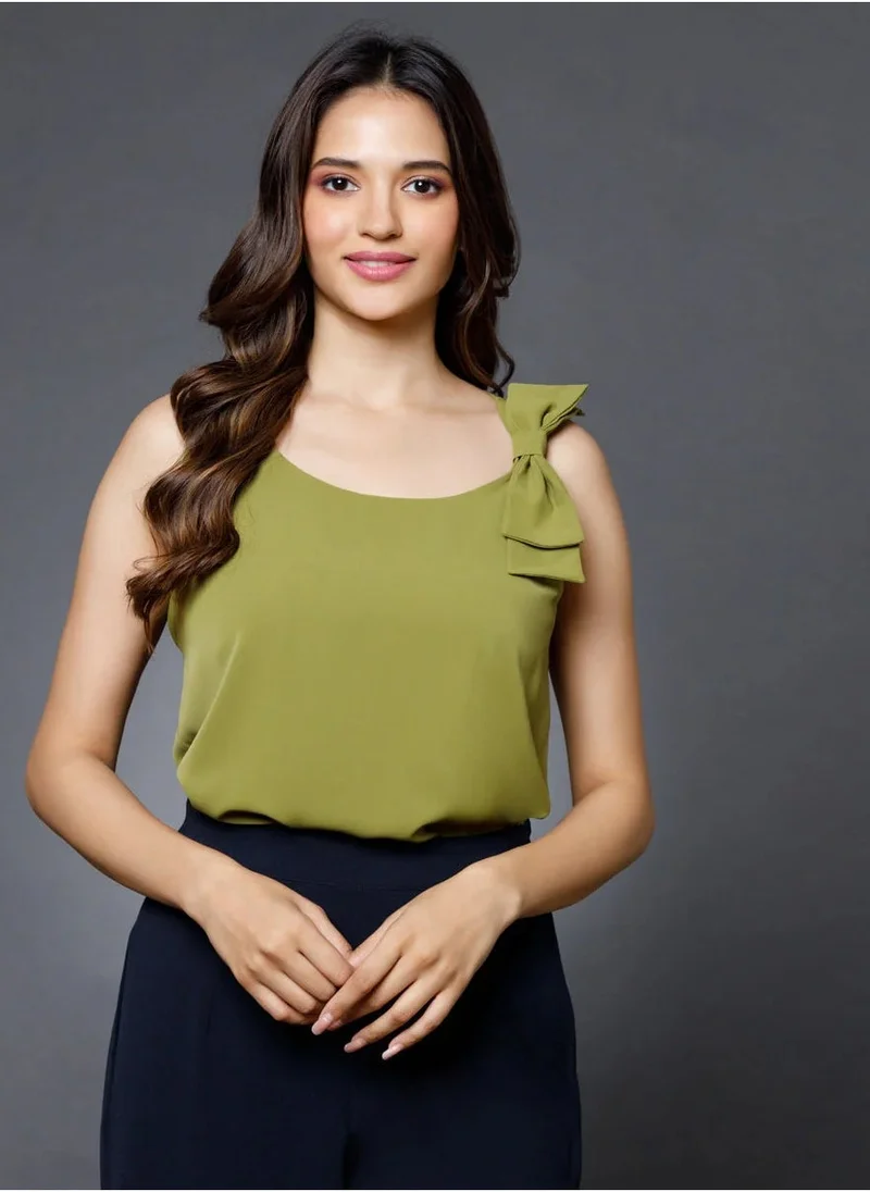 Zigzag Side Bow Detailed Green Top