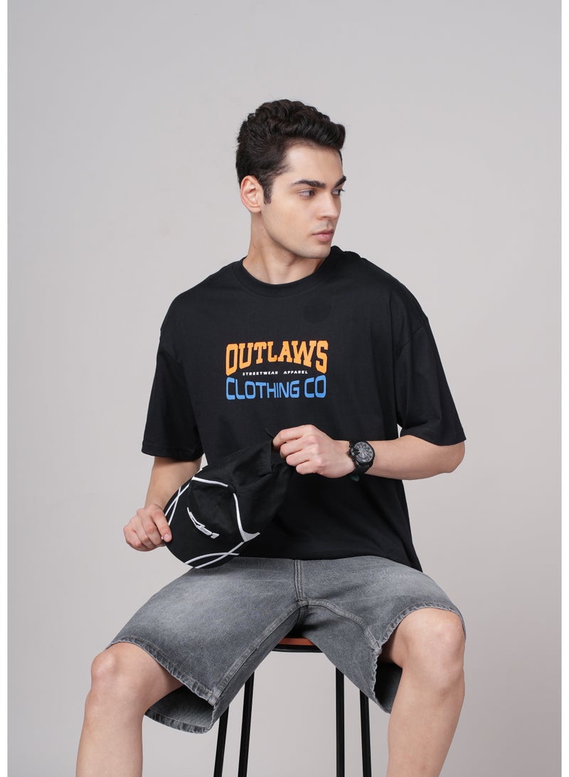 OUTLAWS Men's Black Graphic Printed Oversized T-shirt - Image 2