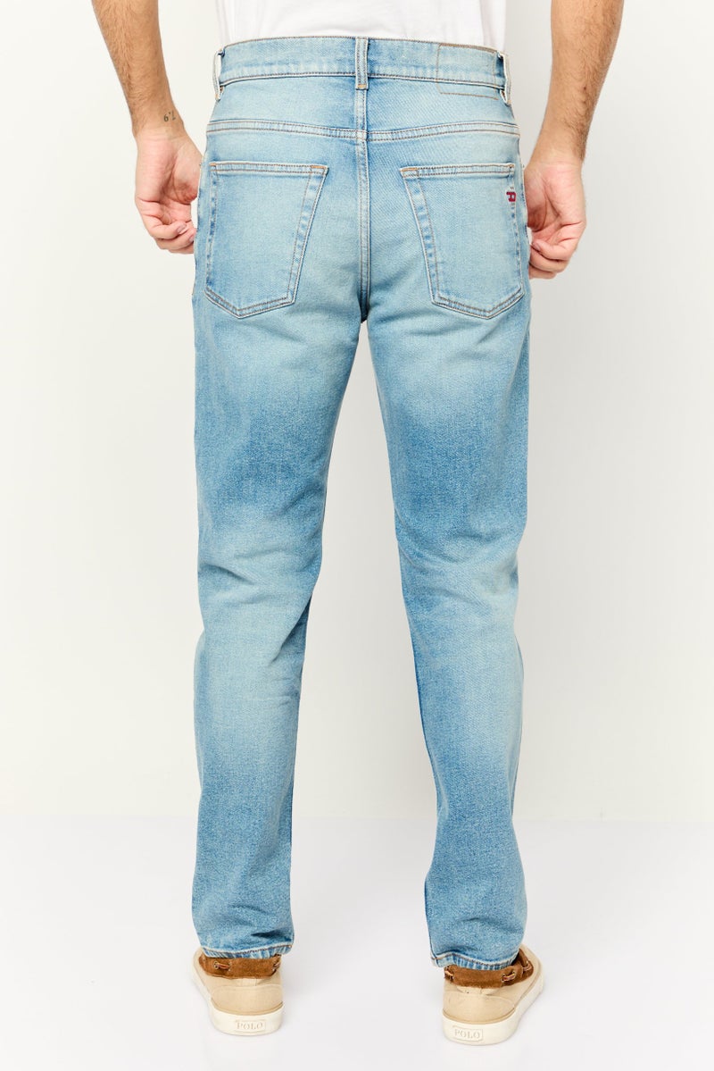 DIESEL جينز رجالي 2005 د-فاينينغ بقصة عادية مغسول وقابل للتمدد، أزرق فاتح - Image 4