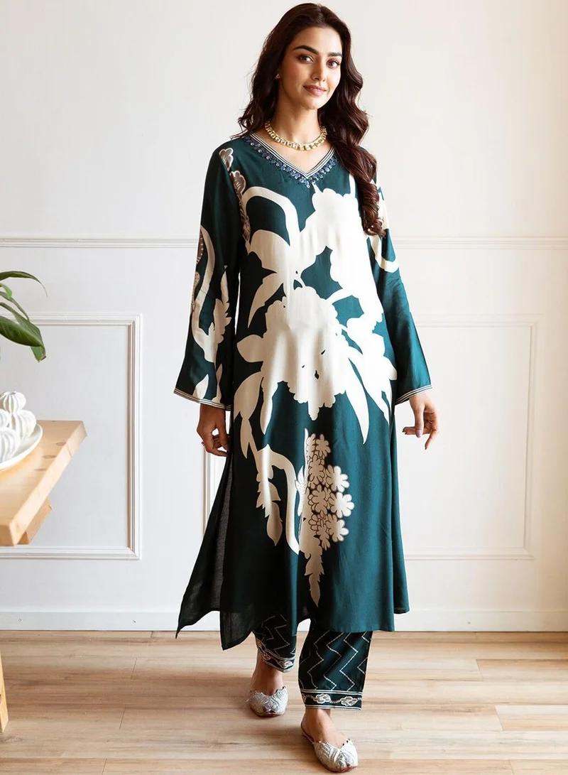 Women's Green 100% Cotton Embellished Tunic Full Length Casual Straight Fit Kurta Set