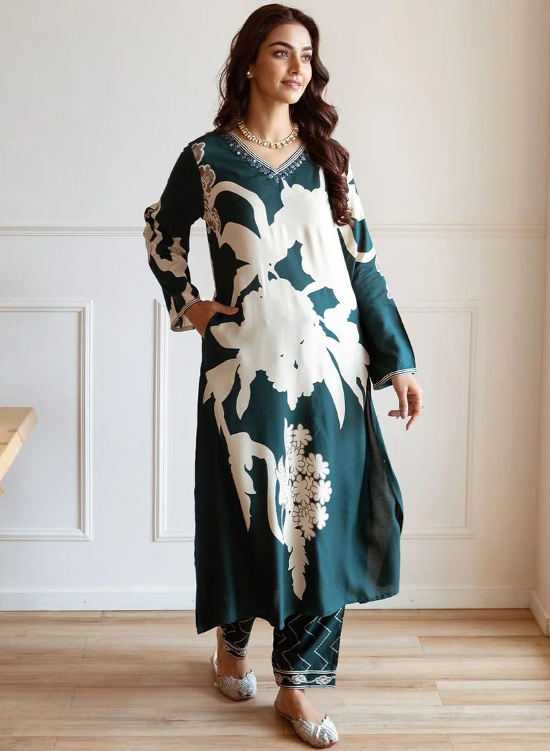 ISHIN  Women's Green 100% Cotton Embellished Tunic Full Length Casual Straight Fit Kurta Set for Women | Best Price UAE