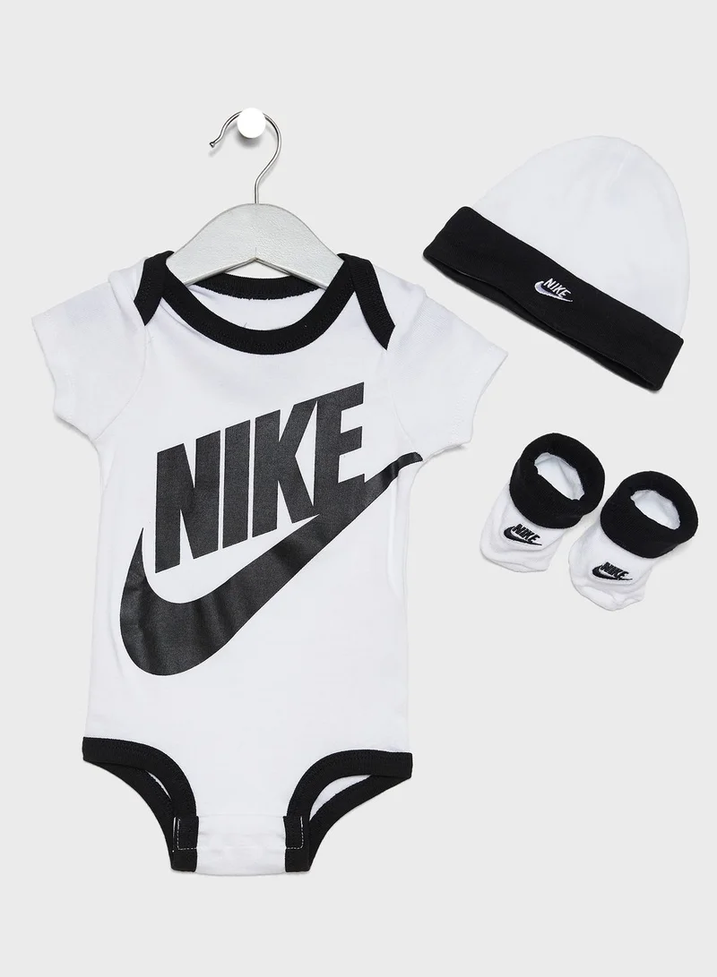 Nike Infant Futura Logo Box Set