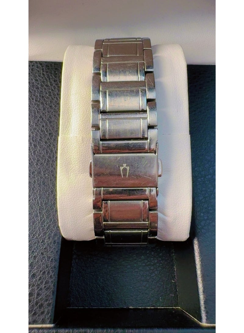 Bulova Authentic Bulova Men's Classic Stainless Steel Watch – Royal Blue Dial with Date Display (Pre-Owned / Excellent Condition - Like Brand New) - Image 2