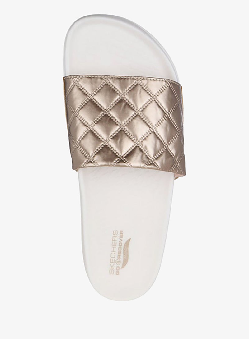 SKECHERS نعال نسائية بتصميم قوس مريح - 141711-ذهب - Image 2