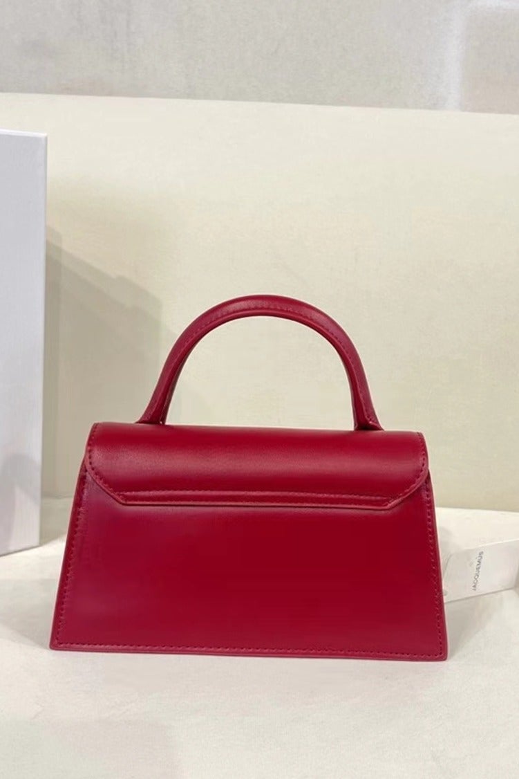 JACQUEMUS Le Chiquito Long Handbag Tote Bag Leather Flap Long With Crossbody Strap - Image 2