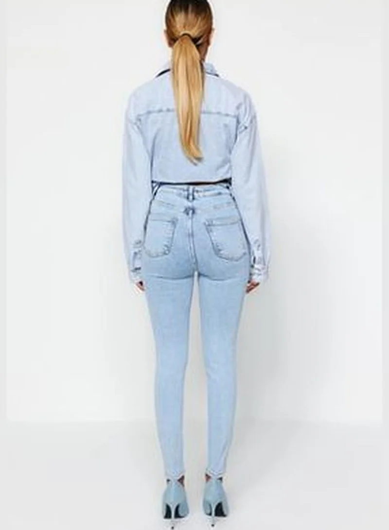 trendyol Light Blue High Waist Skinny Jeans TWOSS23JE00072