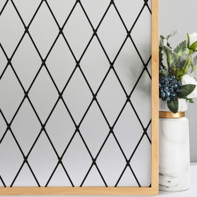 FROSTED BLACK LATTICE WINDOW FILM STATIC CLING WINDOW PRIVACY FILMS DECORATIVE GLASS VINYL FILM FOR WINDOWS REMOVABLE SUN BLOCKING ANTIUV 295X787 INCHES