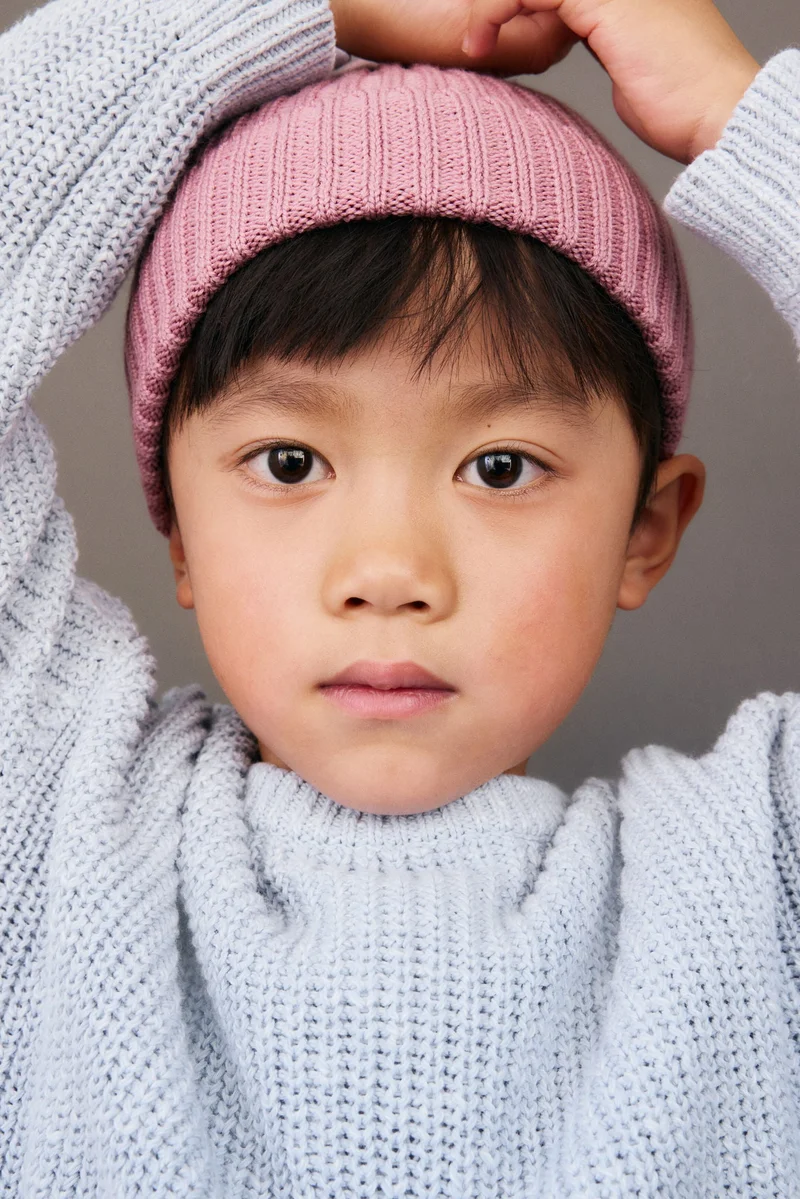 اتش اند ام كنزة محبوكة من القطن