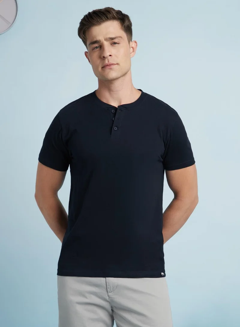 Men's Navy 100% Cotton Solid Regular Fit T-Shirt
