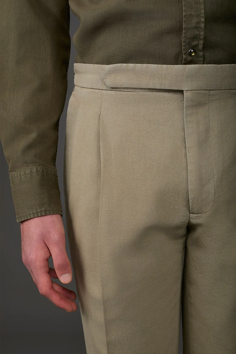 دوبل غانغر Men's trousers with double pleats and side buckles - Olive Green