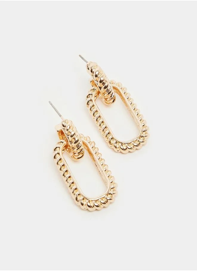 Styli Textured Square Drop Earrings