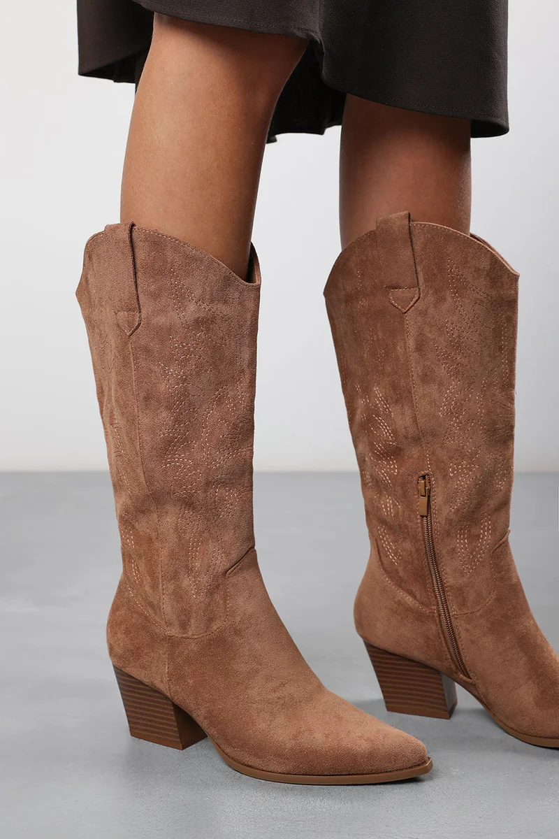 ويرز ذات فروم Yasmine Calf Cowboy Boots Block Heel Western Embroidered