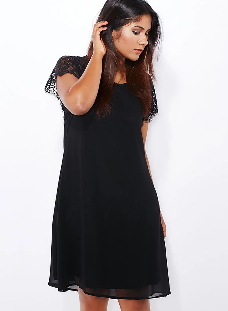 Ella Plus Lace Inset Sleeve Dress