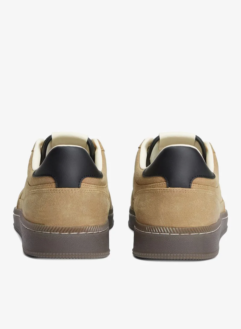 Tommy Jeans  The Greenwich Logo Suede Court Trainers for Men | Best Price UAE