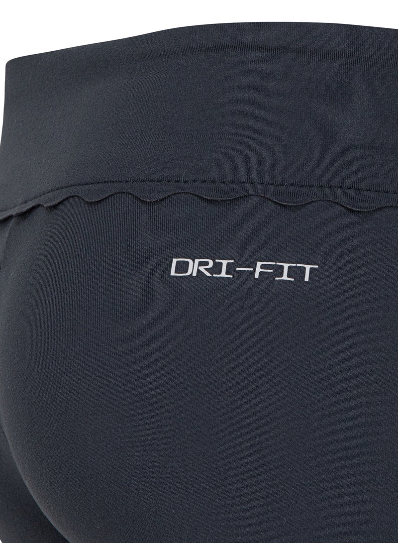 نايكي شورت رياضي للأطفال مع حذاء رياضي - Image 5